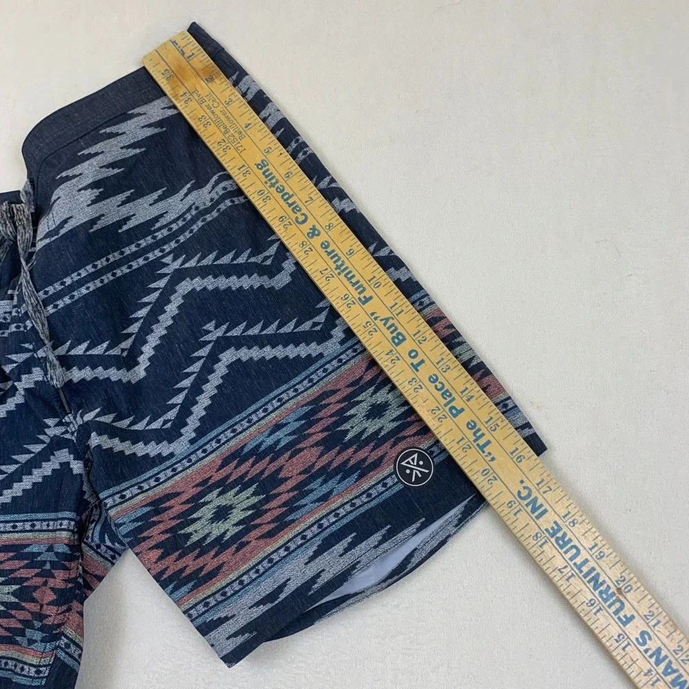 Roark The Chiller Boardshorts‎ Mens 30 Blue Tribal Geometric 17 Outseam Hemp NWT